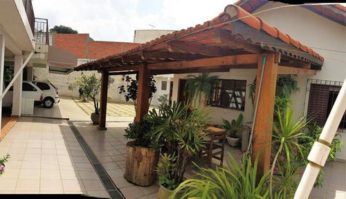 Imagem 10 de 14 de Casa No Centro De Ibiuna Cod:599