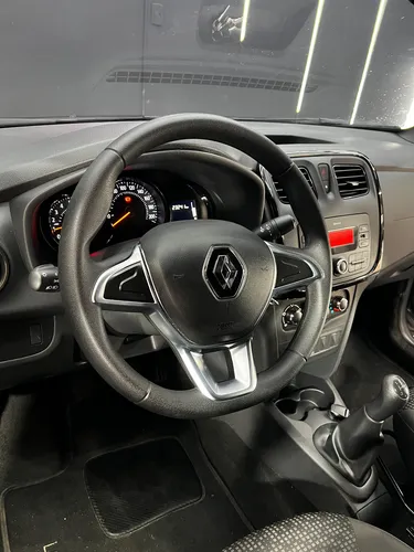 Renault Logan 1.6 Life