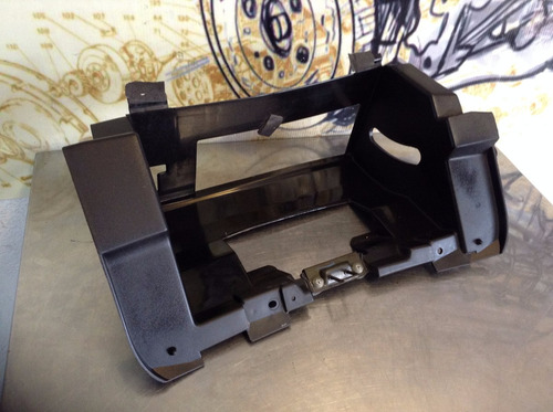 Guantera Sin Tapa Nissan Sentra Mod 00-05 Original