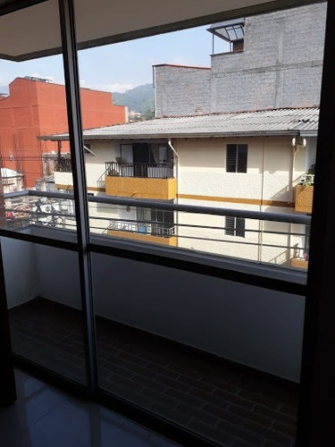 Imagen 4 de 18 de Apartamento En Venta Simon Bolivar 1092-835