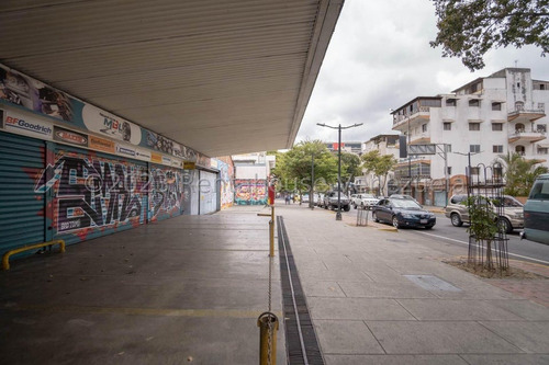 Galpon En Terreno De 3.126 M2 En Venta Chacao I