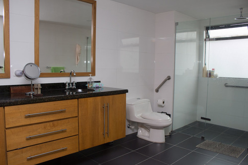 Imagen 16 de 16 de Hermoso Apartamento Poblado Castropol