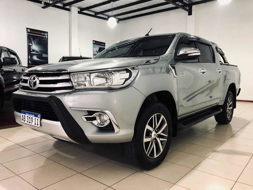 Toyota Hilux 2.8 Cd Srv Pack 177cv 4x2 2017