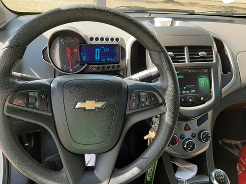 Chevrolet Sonic 1.6 Lt Mx 5 P 2014