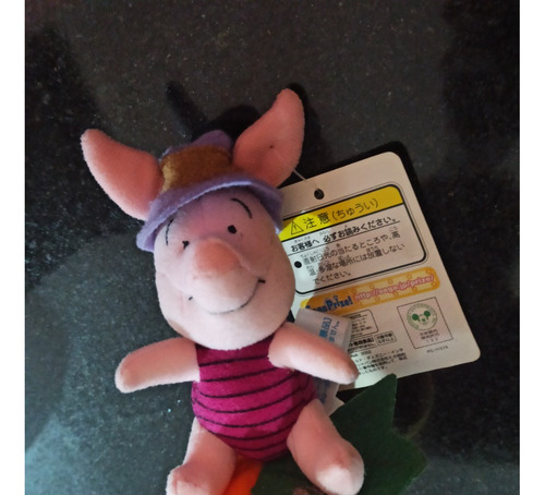 Muñeco De Coleccción Piglet Con Calabaza