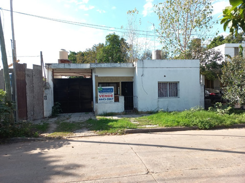 Casa Sobre Lote De 10 X 30, Oportunidad!! - El Palomar