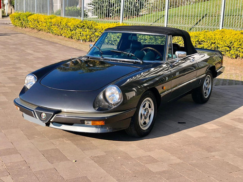 Imagem 2 de 15 de Alfa Romeo Spyder