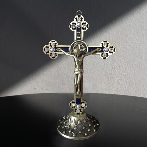 Crucifijo De Pared, Cruz, Decoración Artesanal En Bronce