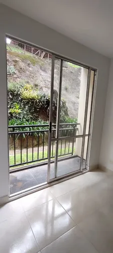 Apartamento En Arriendo En Rodeo Alto. Cod A17444