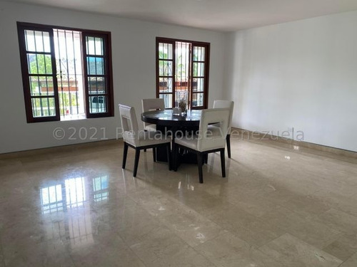 Imagen 3 de 15 de 22-15760 Casa En Venta En Prados Del Este