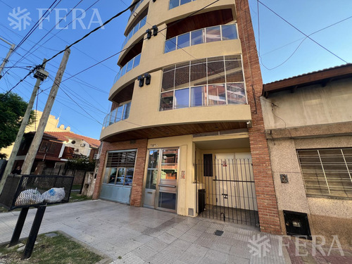 Venta De Departamento 3 Ambientes Con Cochera En Wilde