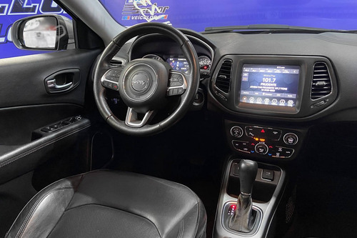 Imagem 3 de 5 de Jeep Compass 2.0 16v Flex Longitude Automático
