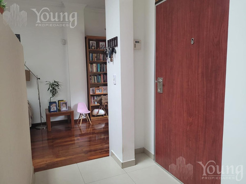Imagen 10 de 30 de Casas De Estilo Moderno Y De Gran Categoría Constructiva . Bernal Centro