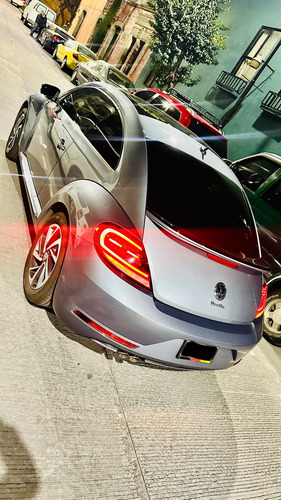 Volkswagen Beetle 2.5 Sound Mt