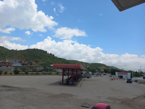Imagen 3 de 14 de Estación De Servicio En Venta En Puerto Cabello