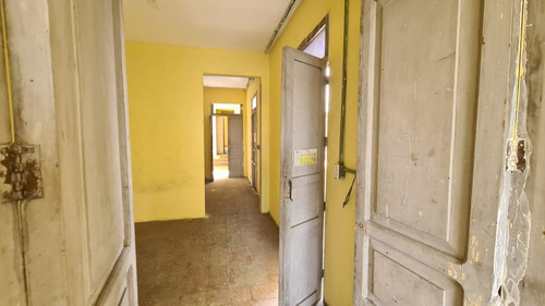Local Comercial En Venta En,gral. Real, Guadalajara, Jalisco