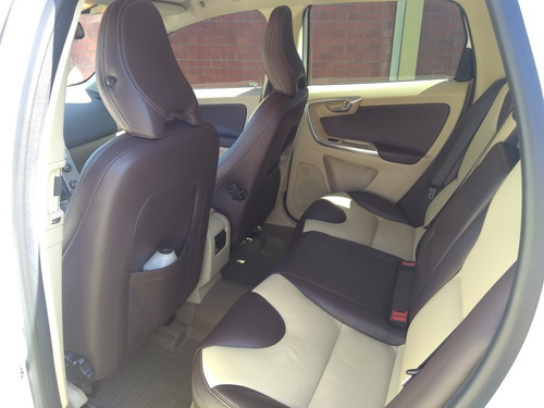 Volvo Xc60 2.0 T5 Comfort 5p 2012