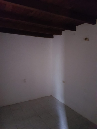 Imagen 3 de 13 de Apartamento 2 Dormitorios Aguada