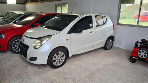 Suzuki Celerio  No Chocado En Marcha Entero  O Por  Partes