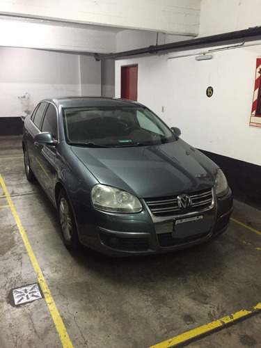 Volkswagen Vento 2.5 Advance Tiptronic 170cv