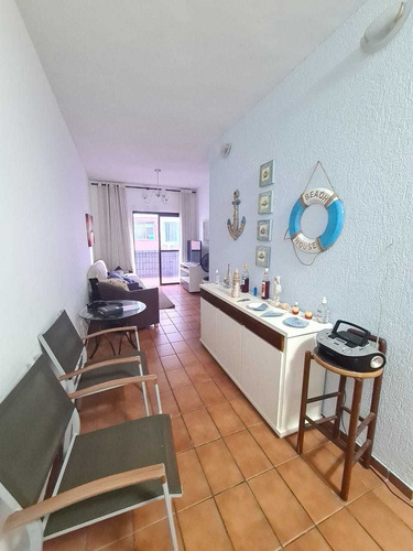 Imagem 5 de 14 de Apartamento 2 Dormitórios Prédio Frente Mar Aviação Ams324