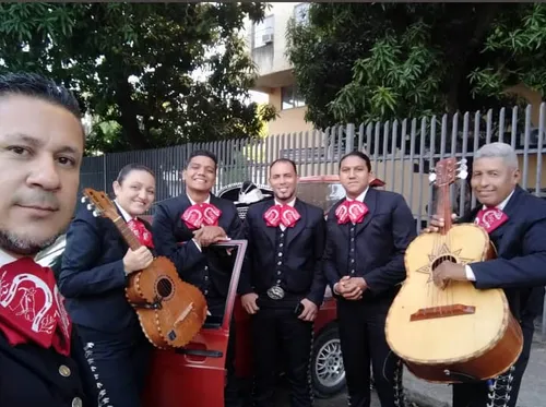 Mariachi Hijos De Juárez Tlf: 04145840944