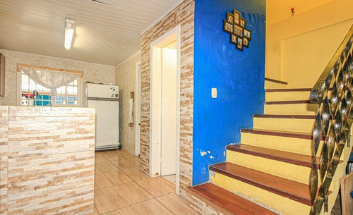 Casa Em Hípica Com 3 Dormitórios - Ot6251