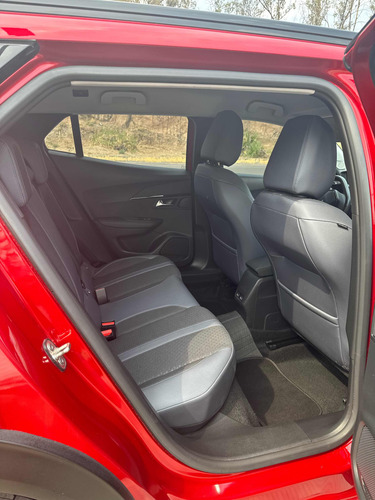 Peugeot 2008 1.2 Puretech Allure Pack