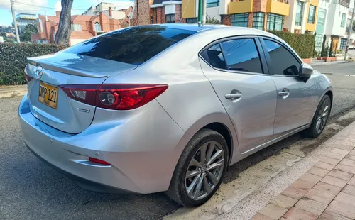 Mazda 3 2.0 Touring At