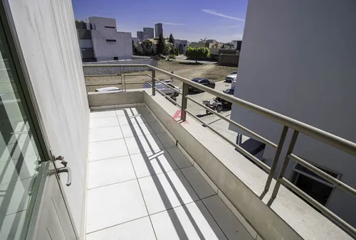 Casa En Renta En Provenza ,tlajomulco De Zuñiga , Jal