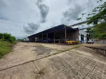 Comprar 223372 Am* Venta De Terreno Con Galpones En Puerto Cabello 