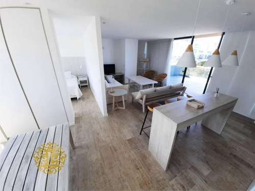 Imagen 7 de 11 de Se Vende Dúplex 3 Dormitorios En Punta Del Este - Parada 6