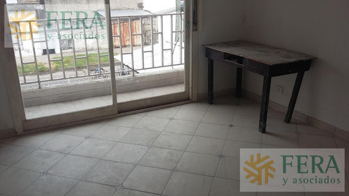 Imagen 2 de 7 de Venta De Departamento Tipo Duplex 4 Ambientes En Bernal ( 25505)
