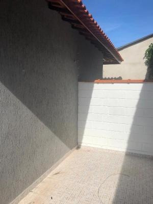 Casa No Balneário Tupy Em Itanhaém,confira!! 6858 J.a