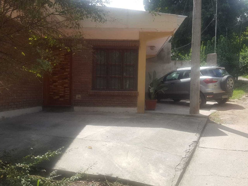 Imagen 20 de 21 de Balcón A Los Andes Jujuy. Atendido Por Sus Dueños. 2 Personas 10000 Pesos. 3 Personas 12000 Pesos.4 Personas 14000 Pesos. Marzo 2023.