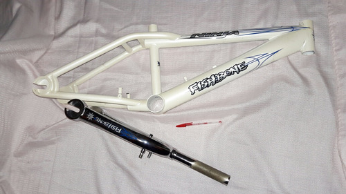 Cuadro Con Tijera Fishbone Ninja. Bmx Midschool. No Gt Dyno. Blanco (Usado)