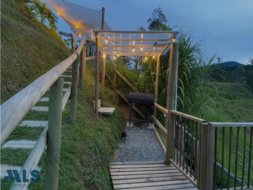 Cabaña En El Peñol(mls#253424)