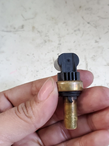 Bulbo Sensor De Temperatura Chevrolet Trax 1.8 55591401 (Usado)