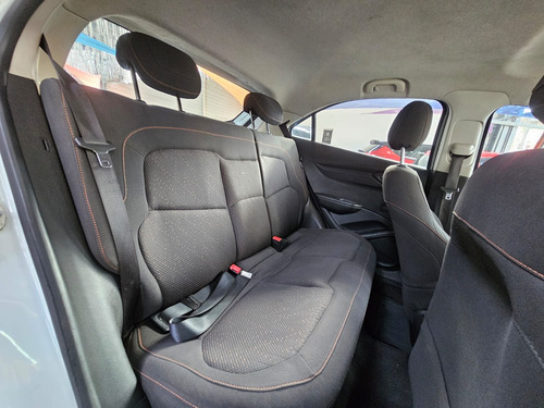 Chevrolet Onix 1.4 Lt 5p