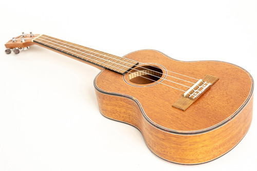 Ukelele Tenor Parquer De Madera Cuerdas Aquila Con Funda Color Naranja
