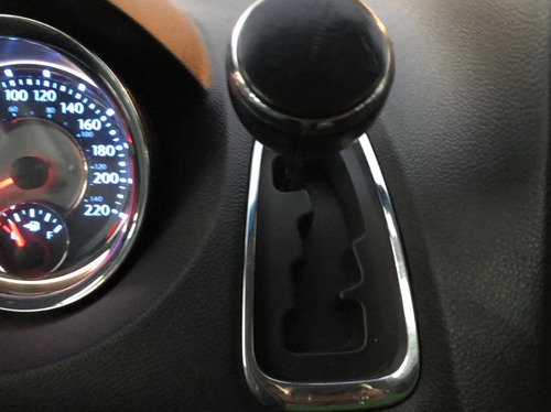 Imagem 15 de 15 de Chrysler Town & Country Touring 3.6 V6