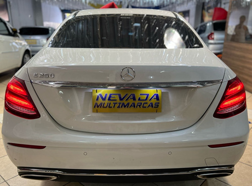 Mercedes-Benz Classe E CGI Avantgarde 2.0 TB 211cv Aut.