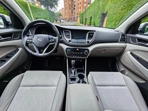 Hyundai Tucson GL PREMIUM 2.0L AT 2AB ABS 4X2 FE