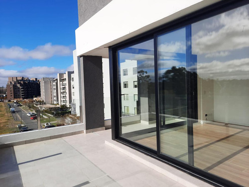 Venta Y Alquiler Departamento 4 Ambientes A Estrenar En Barrio Puerto Escondido Nordelta