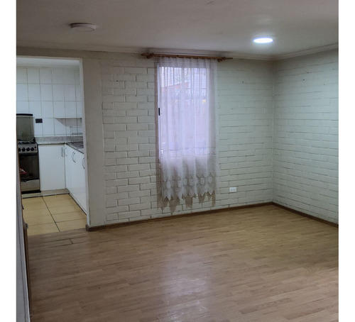 Casa De 1 Piso En San José De La Estrella Con R. Zanelli