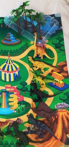 Imagen 4 de 5 de Juego De Dinosaurio Con Tapete De Juego Leer Descripción