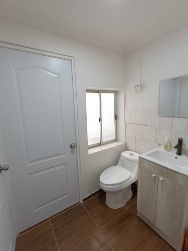 Venta Casa 1d 1b Estación Central, Remodelada (86144)