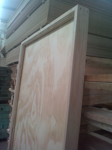 Imagen 5 de 6 de Puerta Placa Pino 70cm X 2,00mts Marco Madera 7 Cm- Maderwil
