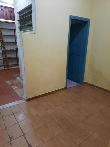 Alugo Casa Para Fins Comerciais Em Benfica Rj