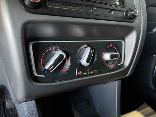 Volkswagen Fox 1.6 MSI TOTAL FLEX XTREME 4P MANUAL
